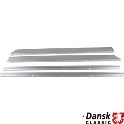 PartzBiz CE 1689816110 - Door sill and carpet retainer set