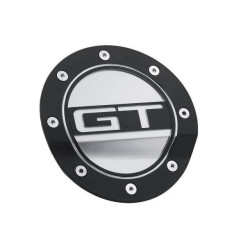 PartzBiz CM FR3Z-6640526-GB - Drake Muscle Cars Fuel Door Comp Series สีดำด้านพร้อมสำเนียงสีเงินและโลโก้ GT