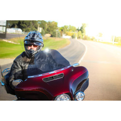 PartzBiz HD DS23100634 - Klock Werks 11.5" Dark Smoke Flare Batwing Windshield For Harley FLHT FLHX 14-23 | KW05-01-0372