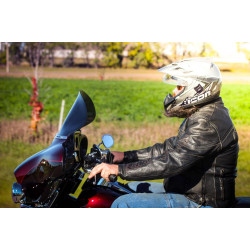 PartzBiz HD DS23100633 - Klock Werks 11.5" Dark Smoke Flare Batwing Windshield For Harley FLHT FLHX 96-13 | KW05-01-0371